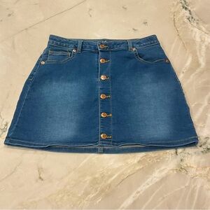 Cat and jack Jean skirt size extra large girls.